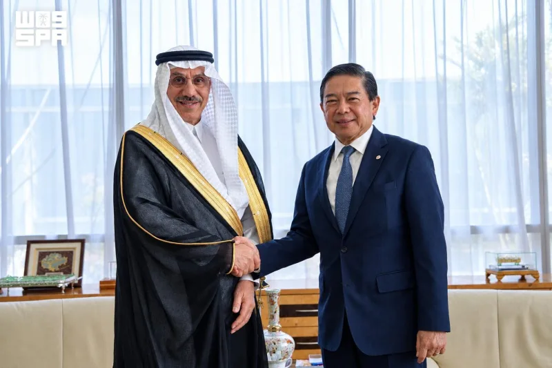 伊斯兰开发银行集团行长贾西尔会见文莱财政部第二部长