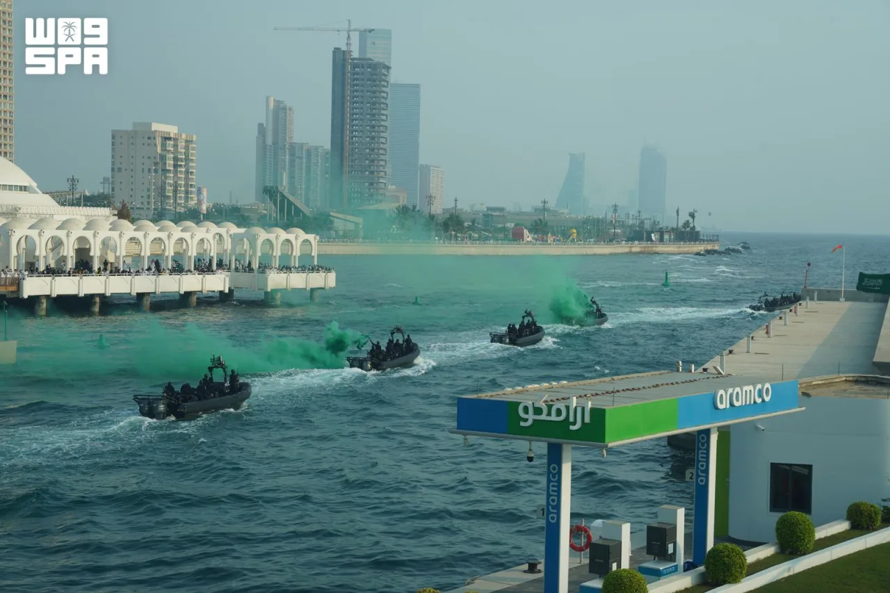 Seahawk Helicopters and Boat Formations: Saudi Navy Celebrates National Day Over Jeddah's Waters