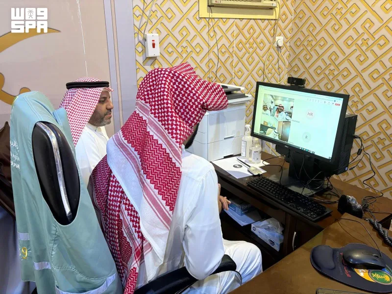 اتصال مرئي مباشر يربط المستفيدين بفرع «البيئة» في مكة المكرمة من مكاتب المحافظات