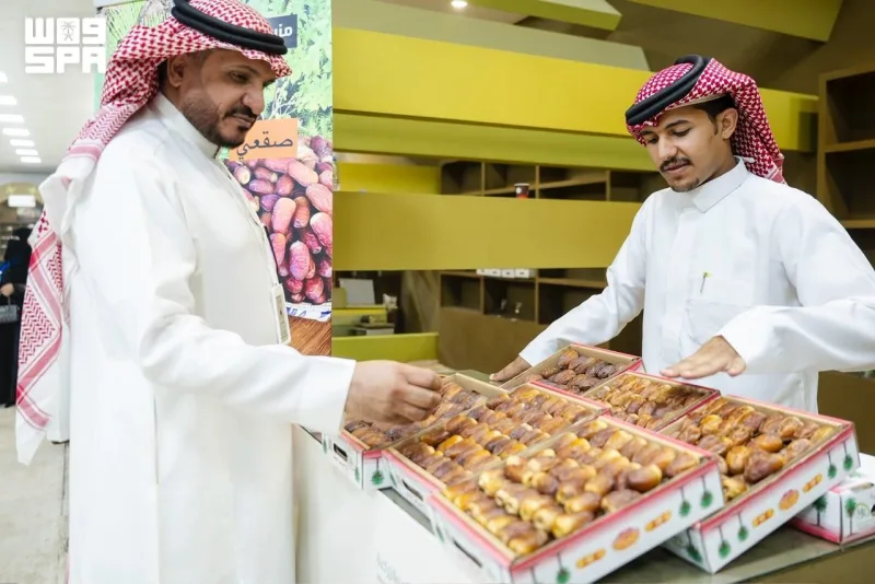 À Sakaka, les dattes d’Al-Jouf s’exposent entre commerce et tourisme rural