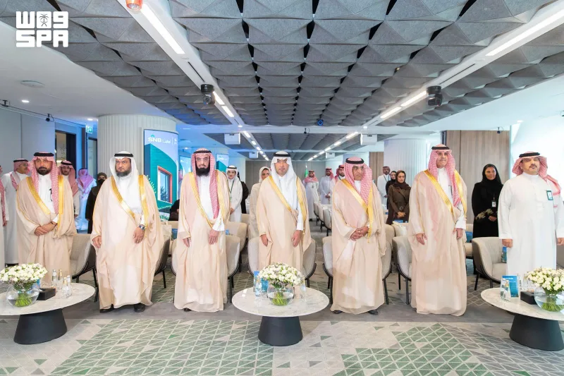 عشر سنوات من الشراكة.. «الأهلي السعودي» يسلّم وحدات سكنية لأسر مستحقة بحضور الحقيل