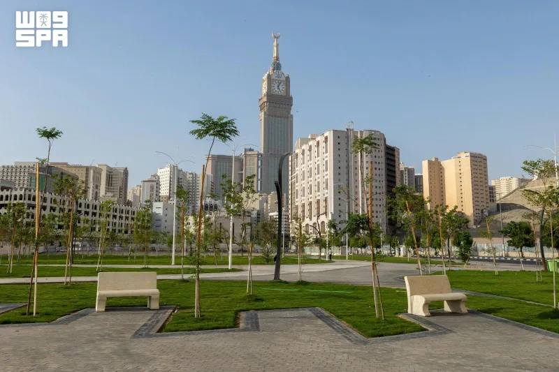 290 حديقة و10 ممرات مشاة.. مكة المكرمة توسع رقعتها الخضراء لتلطيف الأجواء