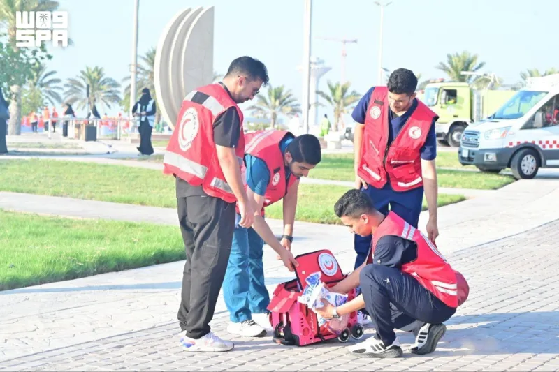 41490 متطوعًا في 1134 مبادرة للهلال الأحمر بالمنطقة الشرقية خلال ستة أشهر
