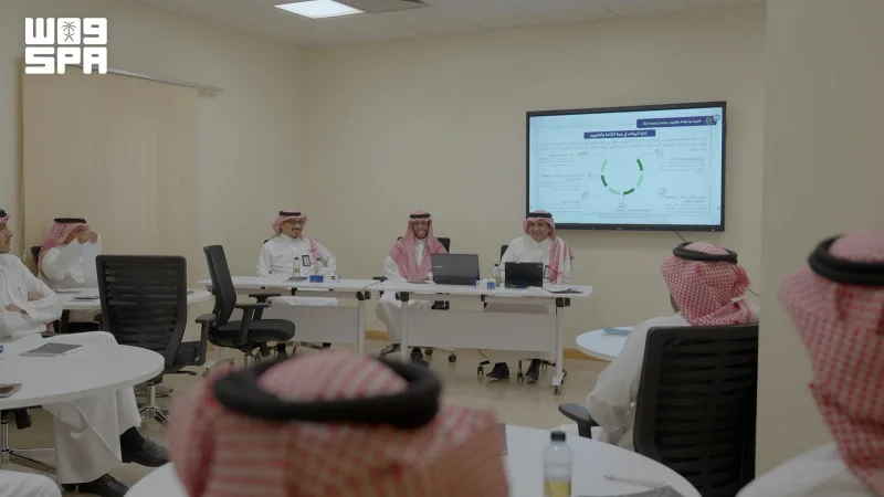 أكاديمية هيئة الإذاعة والتلفزيون تناقش حماية البيانات في زمن الذكاء الاصطناعي