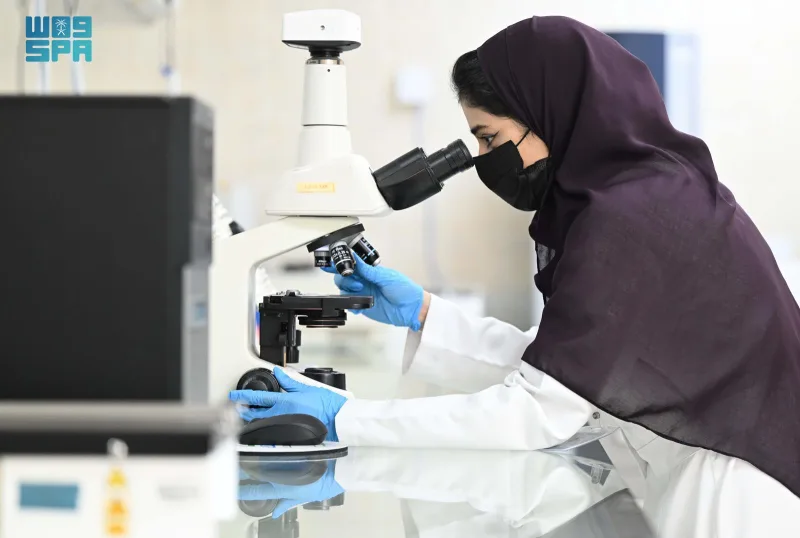 SFDA Laboratories Run Around the Clock to Protect Pilgrims' Food and Drug Safety