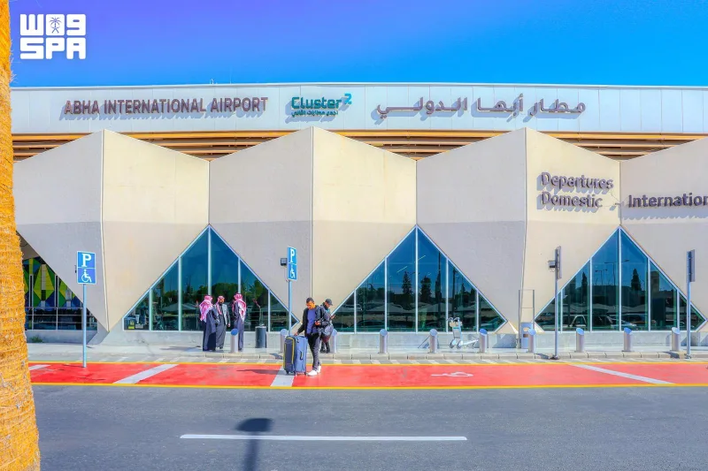 المملكة المتحدة تستنكر بشدة الهجمات الإرهابية لميليشيا الحوثي على مطاري أبها والملك خالد