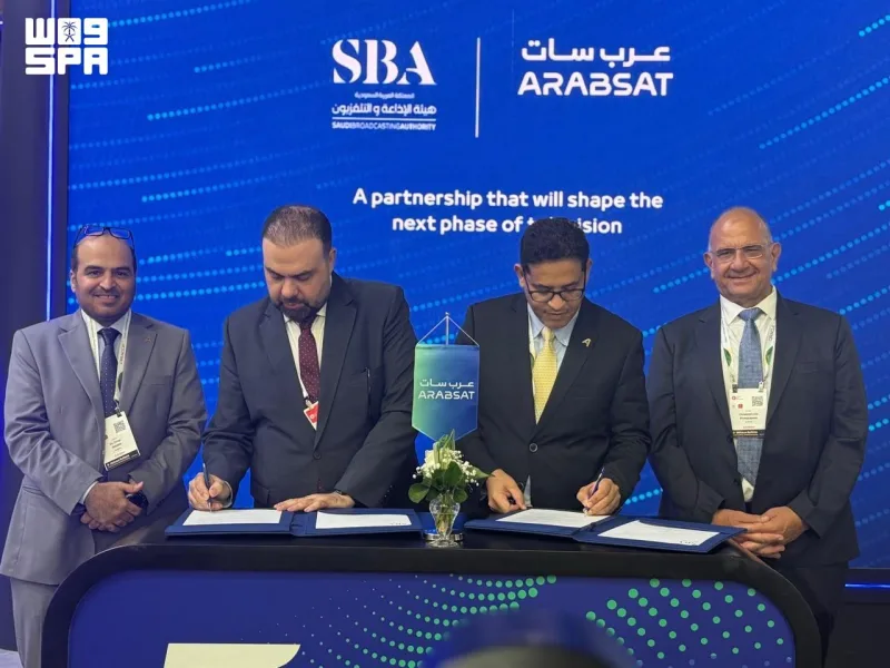Suudi Radyo ve Televizyon Kurumu ile Arabsat, uydu yayınında süreklilik için mutabakat imzaladı