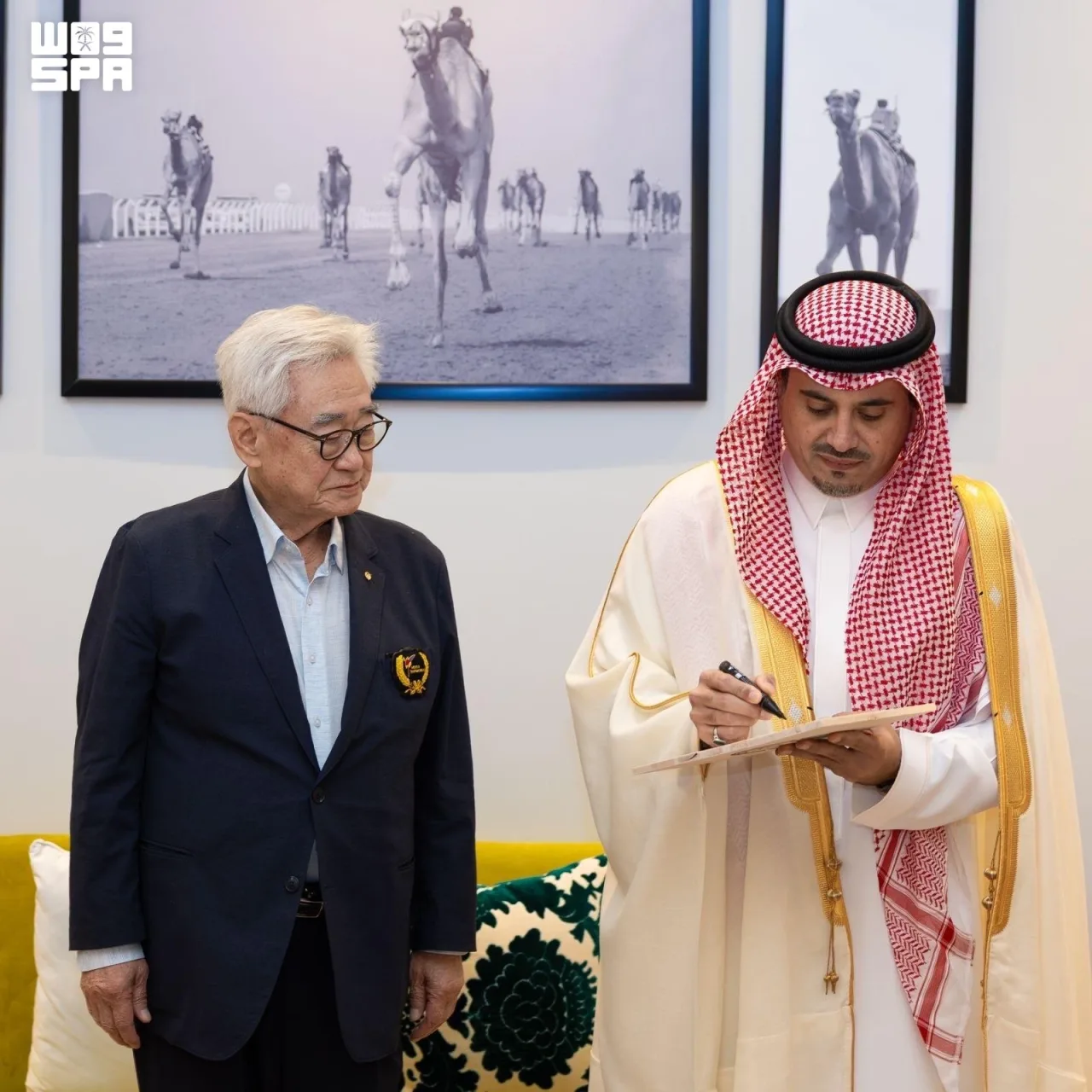 الاتحاد الدولي للتايكوندو يمنح الأمير فهد بن جلوي الحزام الأسود الشرفي «6 دان»