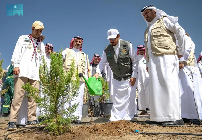 أكثر من 12 ألف متطوع و480 مبادرة.. التطوع في أمانة الباحة يحقق عائدًا يتخطى مليون ريال