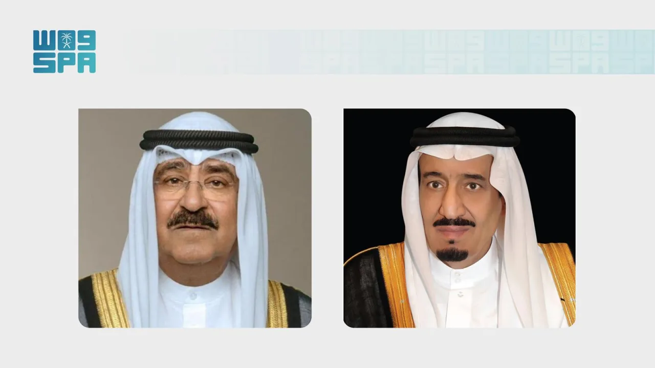 Saudi Envoy Hands Kuwait's Amir King Salman's Invitation to GCC-EU Summit