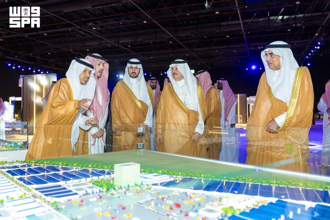 إطلاق "أشراق للتنمية والتطوير" ذراعًا استثمارية لأمانة الشرقية ووضع حجر أساس منتجع ريكسوس هاف مون