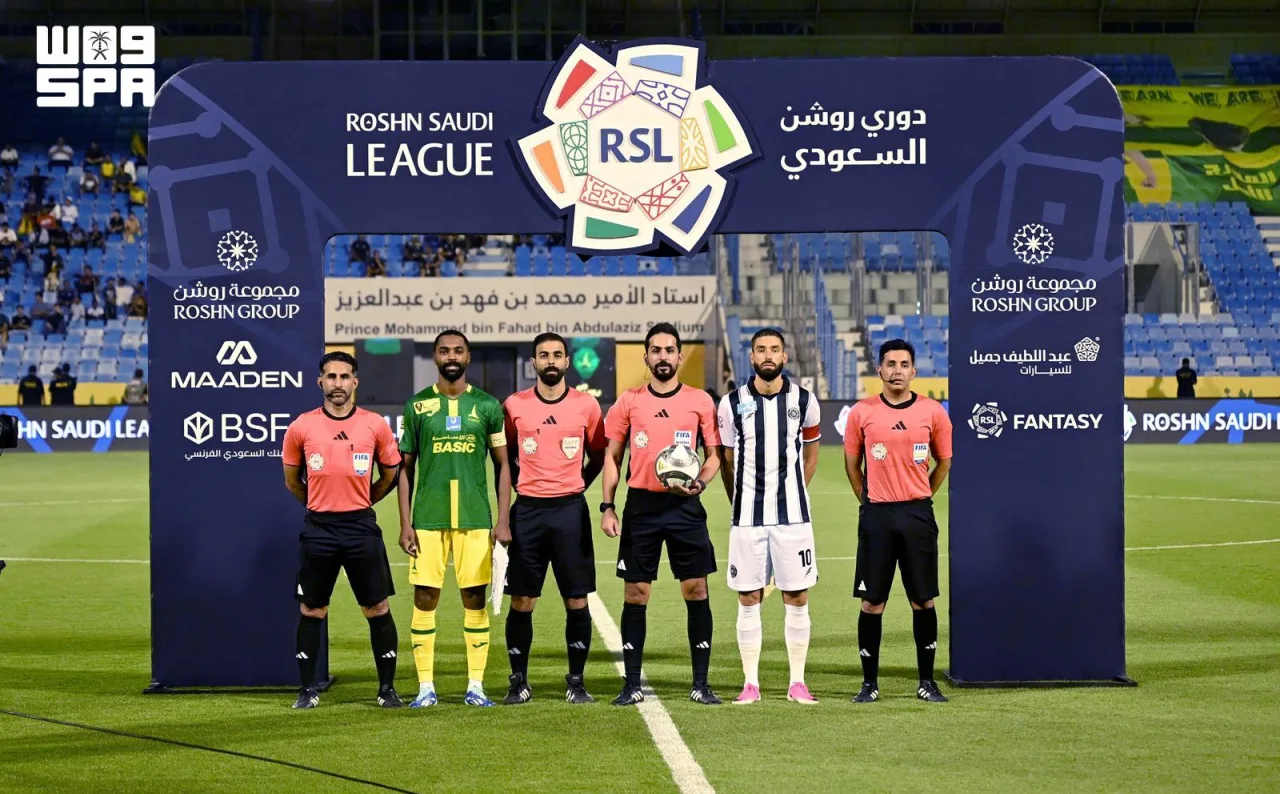 الخليج يحصد تعادله الثاني توالياً بعد لقاء سلبي مع الشباب في الدمام