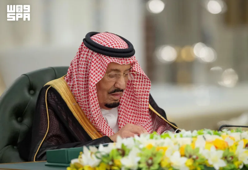 شورای وزیران به ریاست ملک سلمان: سفر ولیعهد به فرانسه پیوندهای راهبردی را محکمتر کرد