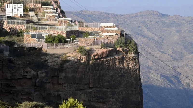 Aseer : Al Habala, falaises vertigineuses et téléphérique au-dessus du vide