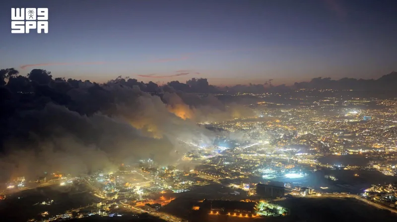 선선한 산바람과 안개… 밤늦게까지 붐비는 아브하