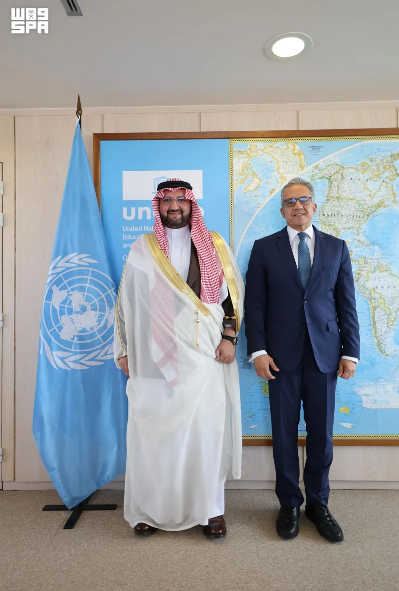 Paris : le Prince Abdulaziz bin Talal renforce les partenariats de l’AGFUND avec l’UNESCO et l’IMA