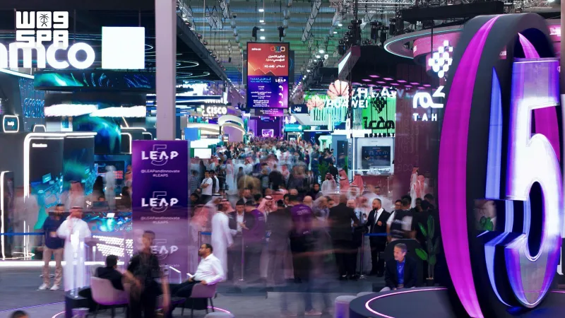 Algorithmes, cybersécurité, deepfakes : un atelier pour les journalistes tech en marge de LEAP 2026