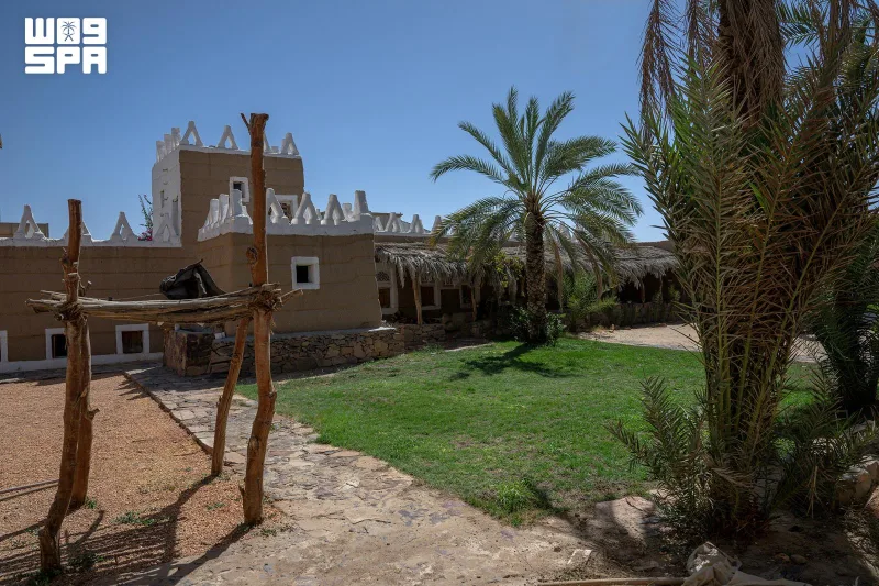 زخارف البيوت الطينية في نجران.. فن متوارث يجمع الجمال والوظيفة