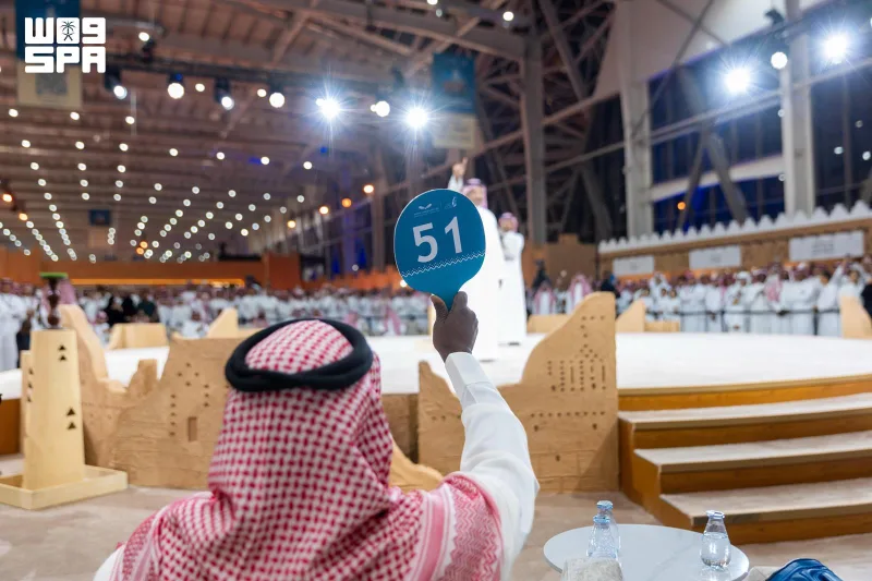 صقر حر قرناس بـ600 ألف ريال يتصدر مبيعات الليلة الرابعة لمزاد الصقور المنغولية