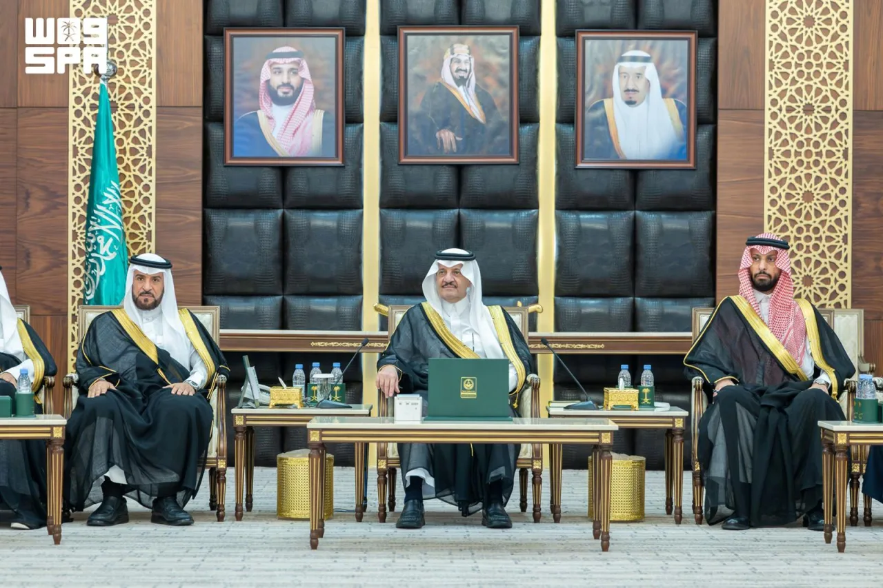 Eastern Province governor honours 536 orphan students at fourth Al Yamamah Award for Excellence