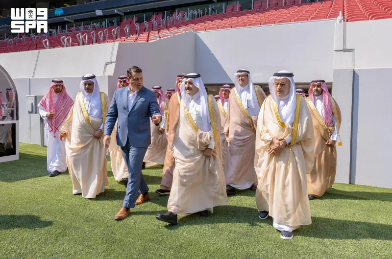 أمير الشرقية يتفقد ملعب أرامكو ويقف على جاهزيته للفعاليات الكبرى