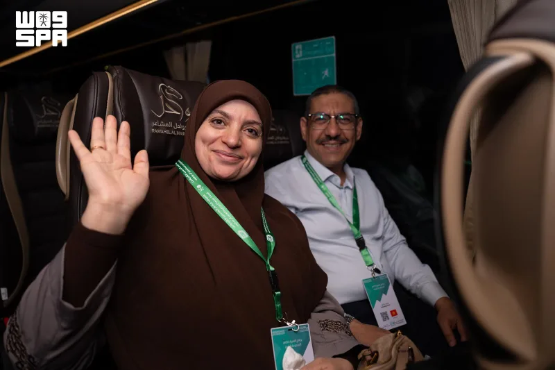 250 معتمرًا من 21 دولة يغادرون مكة المكرمة ضمن الدفعة الرابعة من برنامج خادم الحرمين الشريفين للعمرة