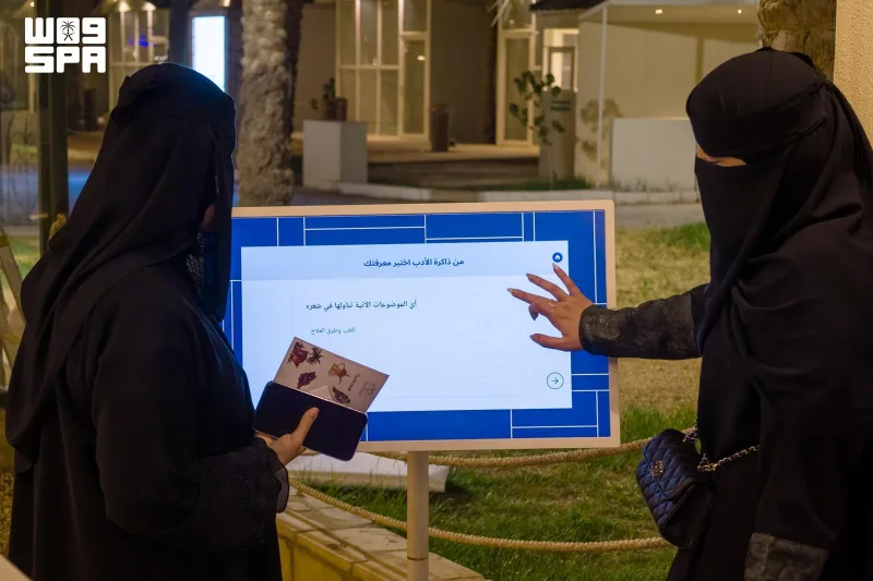 "حي التراث" في عنيزة يحتفي باليوم العالمي للتراث غير المادي بسبعة أركان