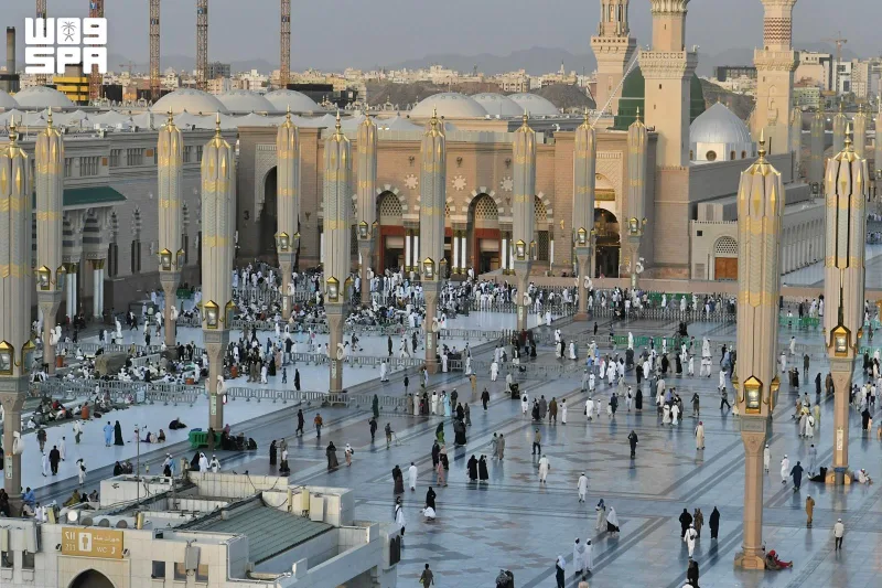 ۲۱٬۶۱۵٬۹۷۷ زائر در سپتامبر به مسجدالنبی آمدند؛ ۱٬۴۴۹٬۷۹۱ نفر در روضه شریفه نماز خواندند