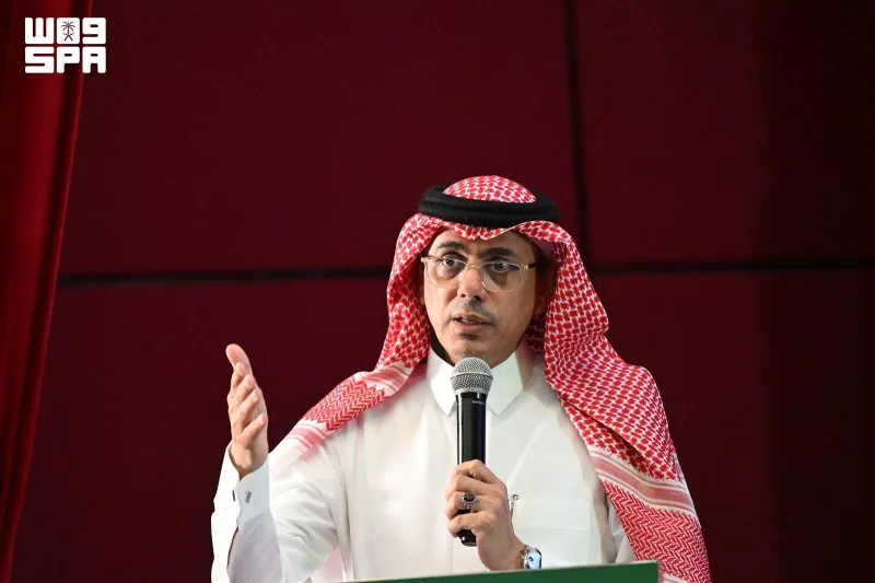 من أول مدرسة عام 1355هـ إلى 2,618 مدرسة.. لقاء في صبيا يستعرض مسيرة التعليم والأدب في جازان